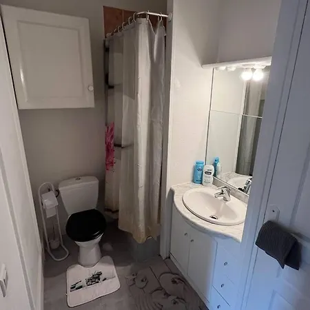 Centre Apartment *